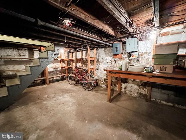 82 E MAIN ST, Lonaconing, MD 21539