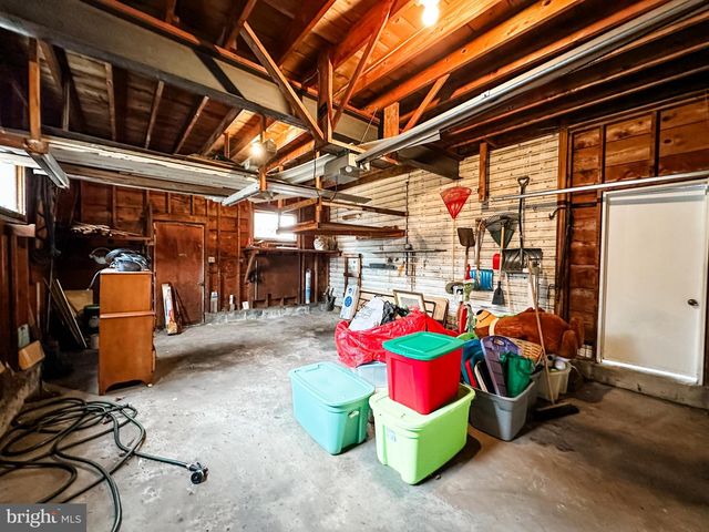 82 E MAIN ST, Lonaconing, MD 21539