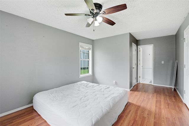 2205 Canyon Circle, Bonham, TX 75418