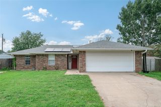 2205 Canyon Circle, Bonham, TX 75418