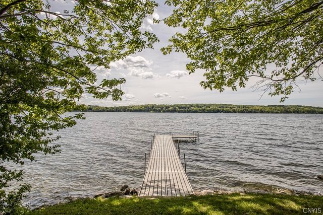 4676 East Lake Road, Cazenovia, NY 13035