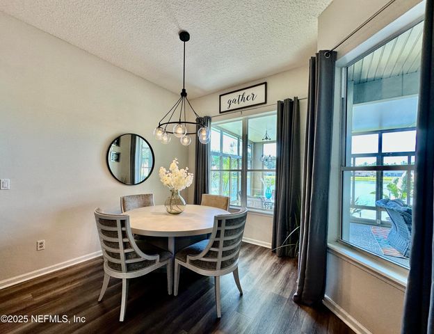 3867 N JULIET LEIA Circle, Jacksonville, FL 32218
