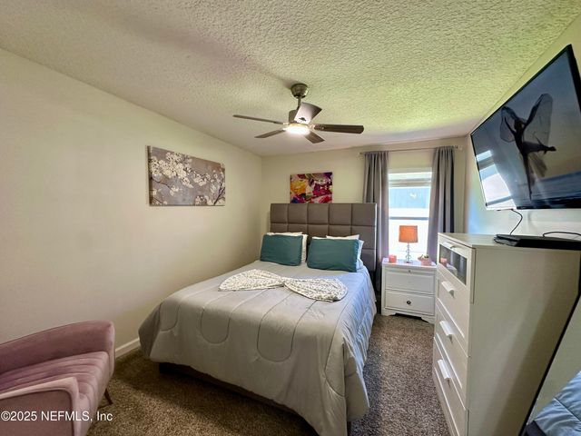 3867 N JULIET LEIA Circle, Jacksonville, FL 32218
