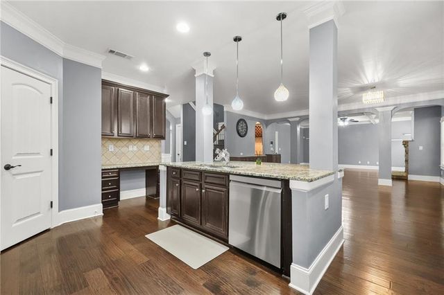 149 Clubhouse Crossing, Acworth, GA 30101