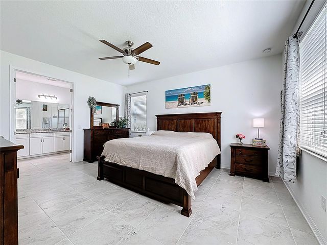 11437 MONTSERRAT DRIVE, Venice, FL 34293