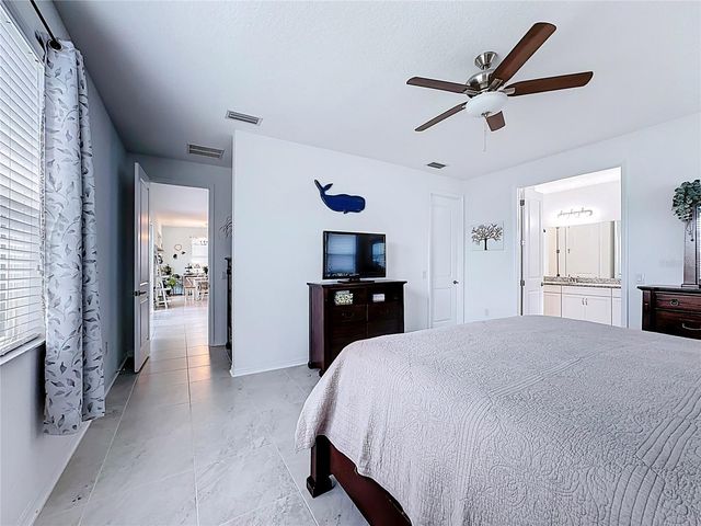 11437 MONTSERRAT DRIVE, Venice, FL 34293