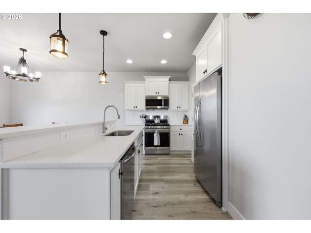 32555 Nw WASCOE St, North Plains, OR 97133