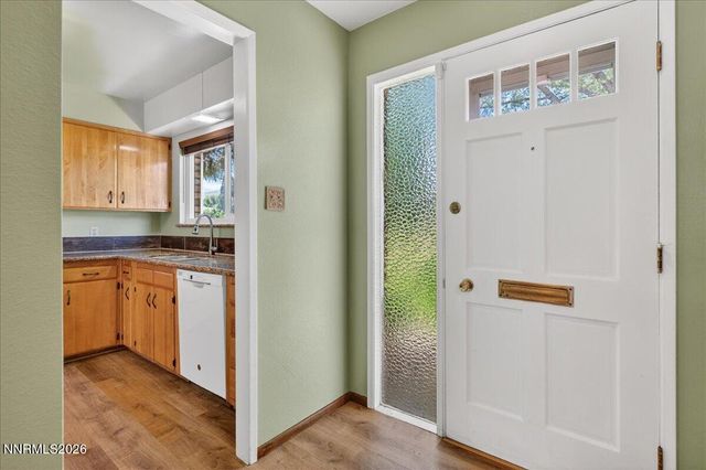 106 Smithridge Park, Reno, NV 89502