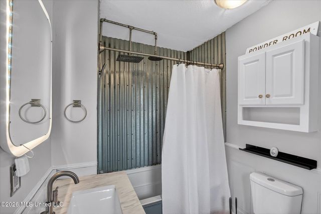309 Beverly Street, Bay Saint Louis, MS 39520