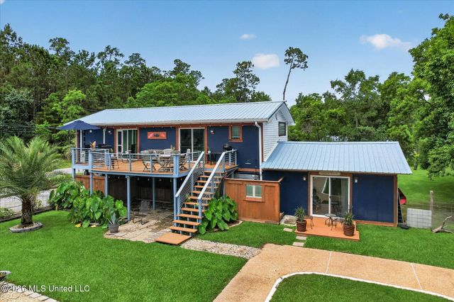 309 Beverly Street, Bay Saint Louis, MS 39520