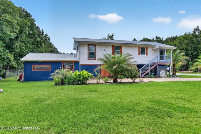 309 Beverly Street, Bay Saint Louis, MS 39520