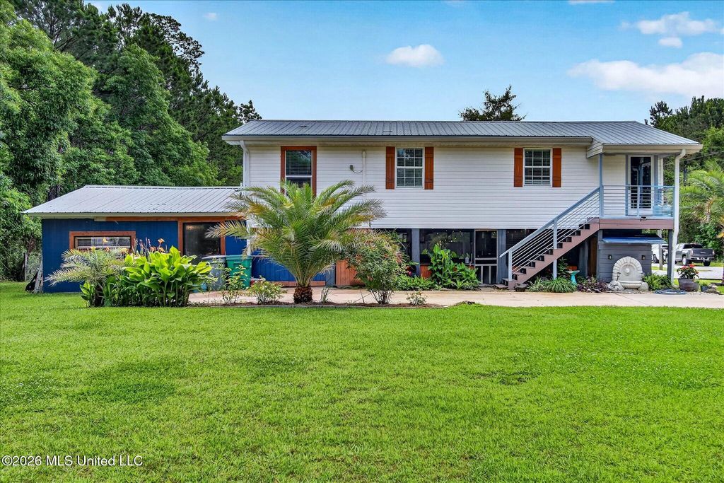 309 Beverly Street, Bay Saint Louis, MS 39520