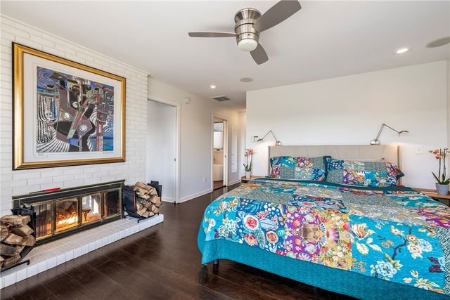 22 Ravenshoe Road, Rogers, AR 72756