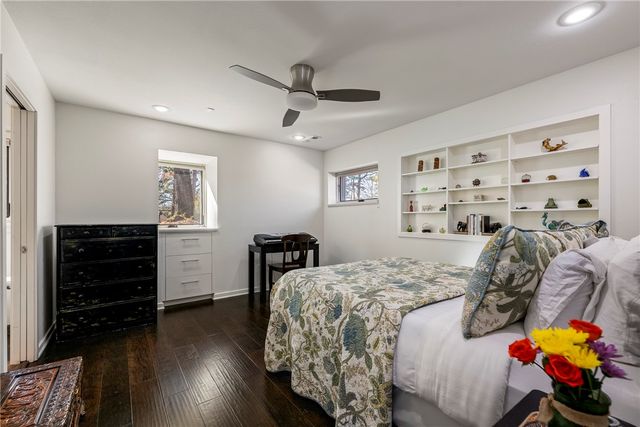 22 Ravenshoe Road, Rogers, AR 72756