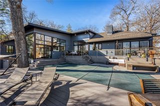 22 Ravenshoe Road, Rogers, AR 72756