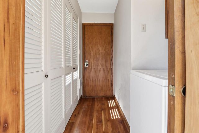 8541 W Midland DRIVE, Greendale, WI 53129