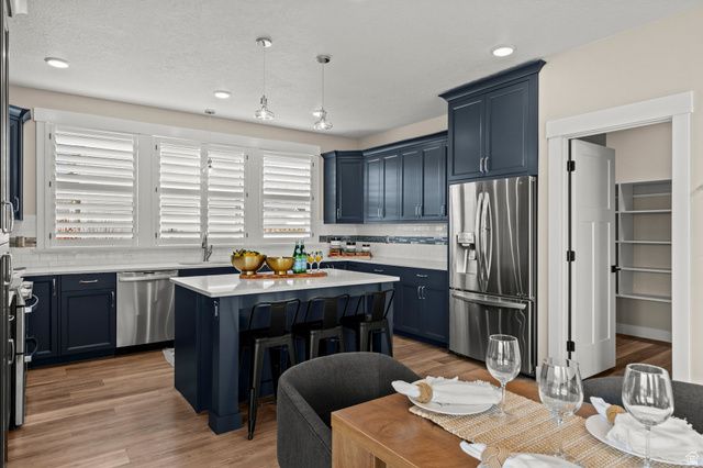 511 W TREJO RIDGE CIR, Grantsville, UT 84029