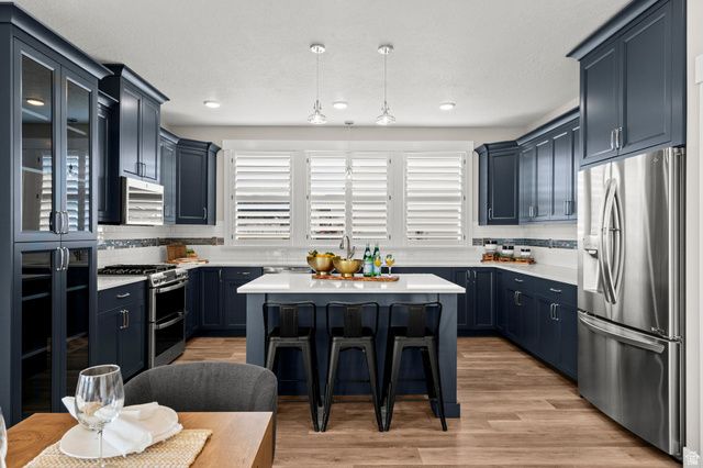 511 W TREJO RIDGE CIR, Grantsville, UT 84029