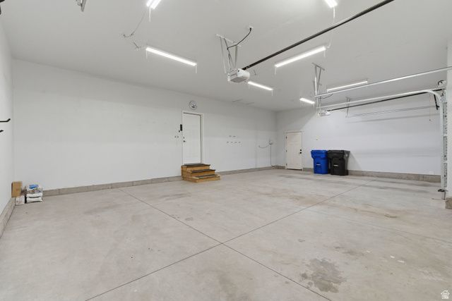 511 W TREJO RIDGE CIR, Grantsville, UT 84029