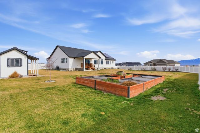 511 W TREJO RIDGE CIR, Grantsville, UT 84029