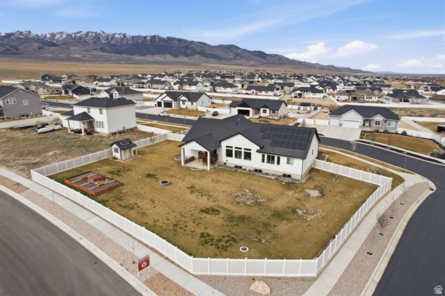 511 W TREJO RIDGE CIR, Grantsville, UT 84029