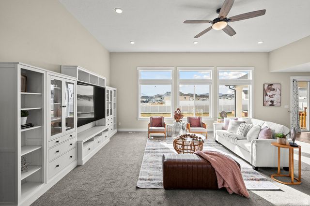 511 W TREJO RIDGE CIR, Grantsville, UT 84029