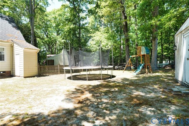 11500 Deep Hollow Ct, Chesterfield, VA 23112