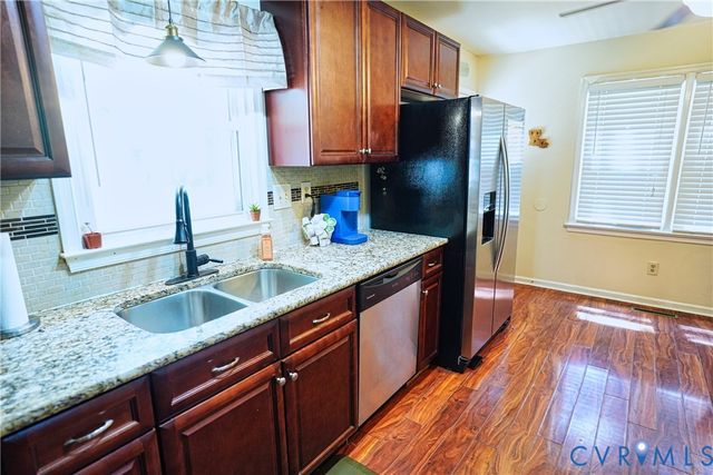 11500 Deep Hollow Ct, Chesterfield, VA 23112