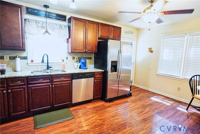 11500 Deep Hollow Ct, Chesterfield, VA 23112