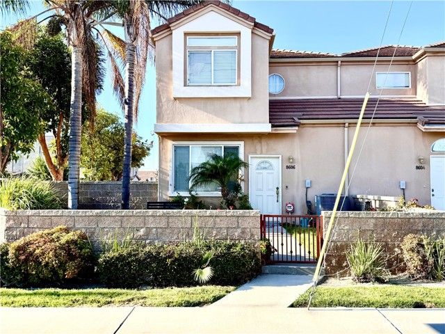 8606 Belmont Street, Cypress, CA 90630