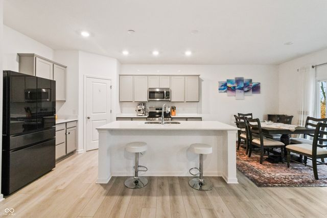 525 Rambo Drive, Westfield, IN 46074