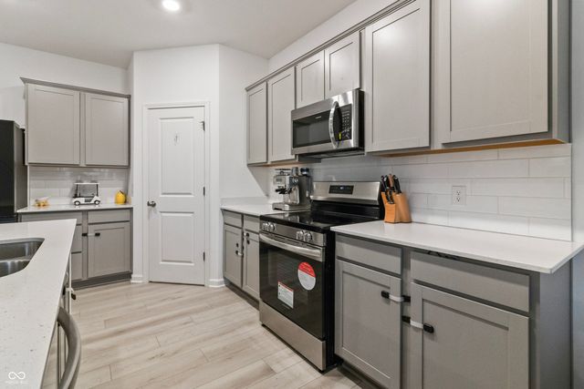 525 Rambo Drive, Westfield, IN 46074