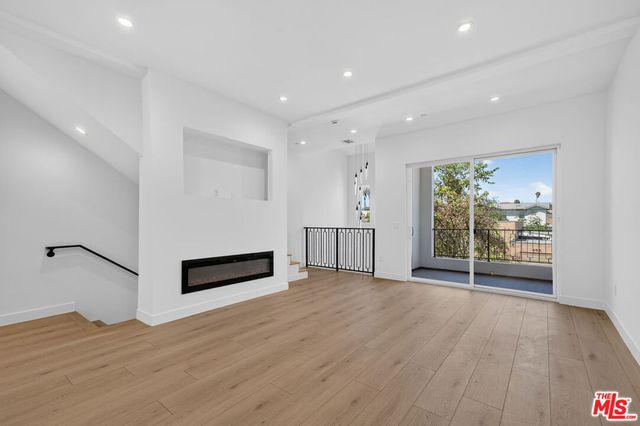 2424 N Council Street, Los Angeles, CA 90026