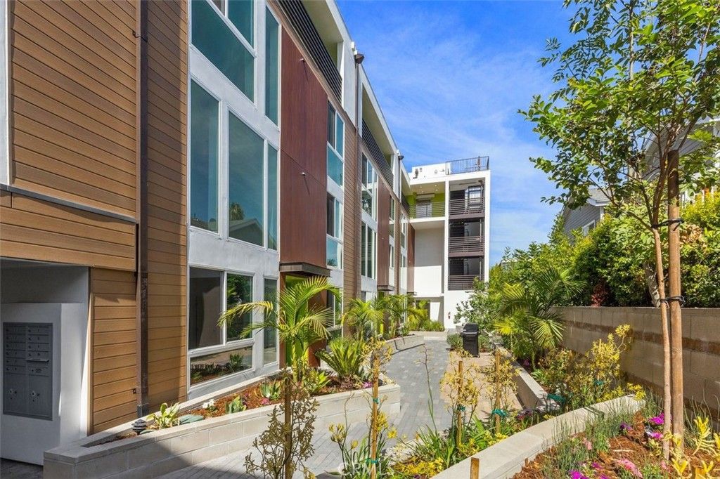 176 N Catalina Avenue 401, Pasadena, CA 91106 — photo 4