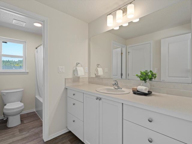 5311 N Ainsworth Ln, Spokane, WA 99217