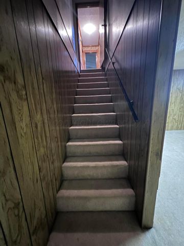 807 Arrah Avenue, Friona, TX 79035