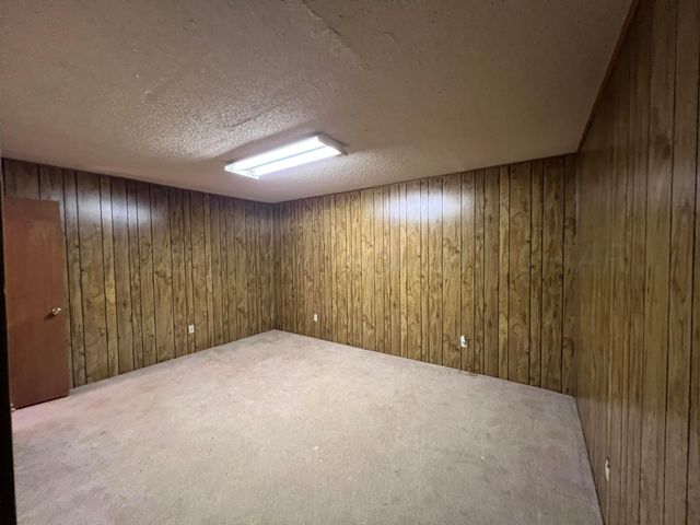 807 Arrah Avenue, Friona, TX 79035