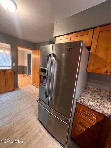 2539 Castleton Avenue, Toledo, OH 43613