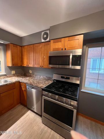 2539 Castleton Avenue, Toledo, OH 43613