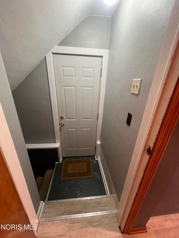 2539 Castleton Avenue, Toledo, OH 43613
