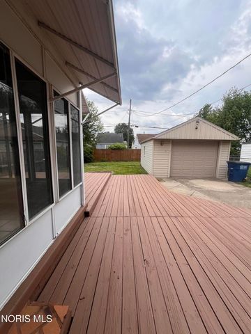 2539 Castleton Avenue, Toledo, OH 43613
