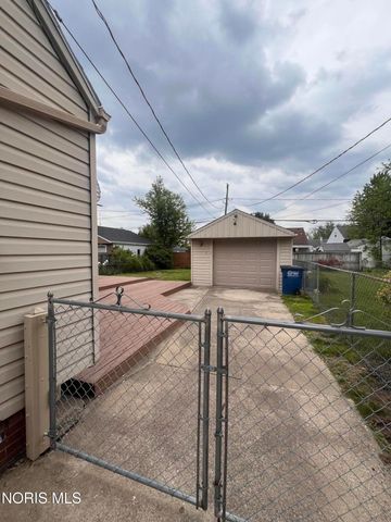 2539 Castleton Avenue, Toledo, OH 43613