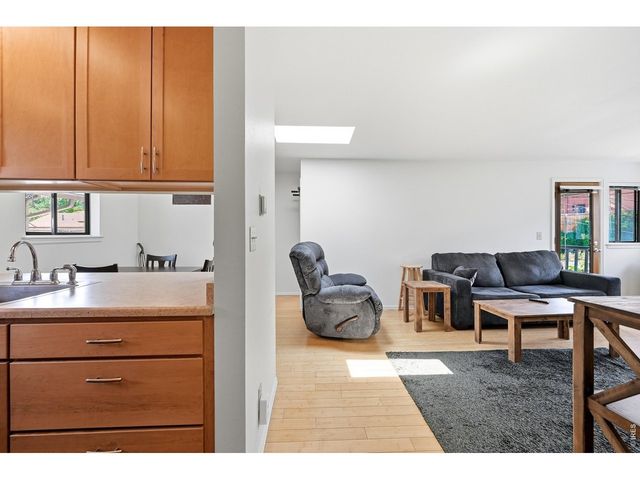 948 North St 17, Boulder, CO 80304