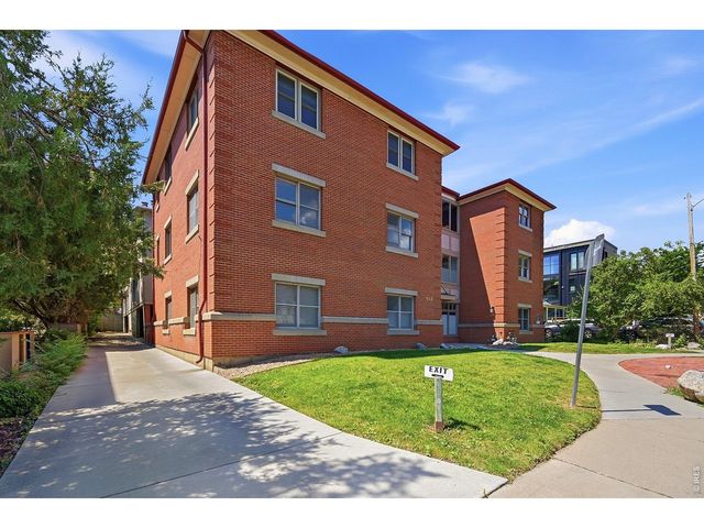948 North St 17, Boulder, CO 80304