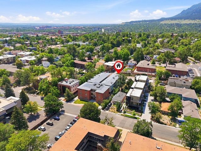 948 North St 17, Boulder, CO 80304