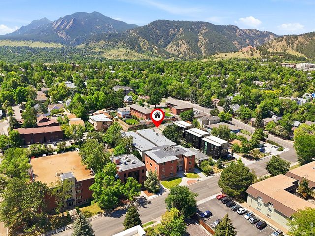 948 North St 17, Boulder, CO 80304