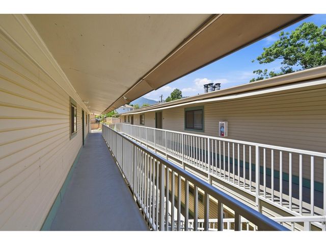 948 North St 17, Boulder, CO 80304