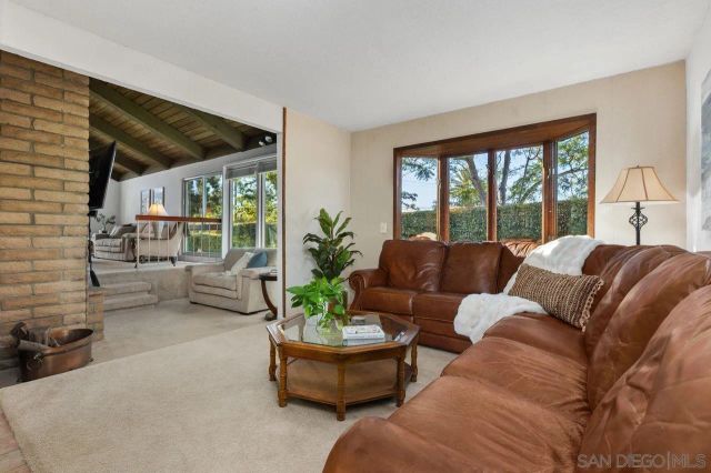 2006 Catalina Ave, Vista, CA 92084