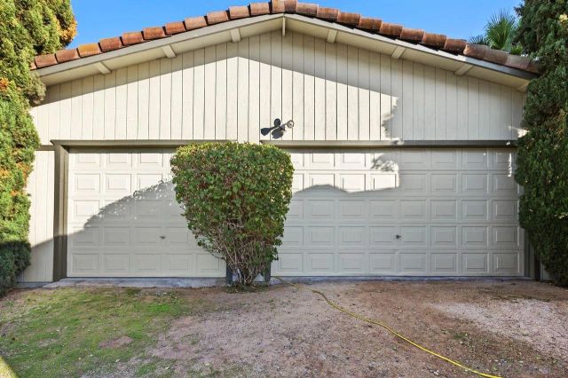 2006 Catalina Ave, Vista, CA 92084