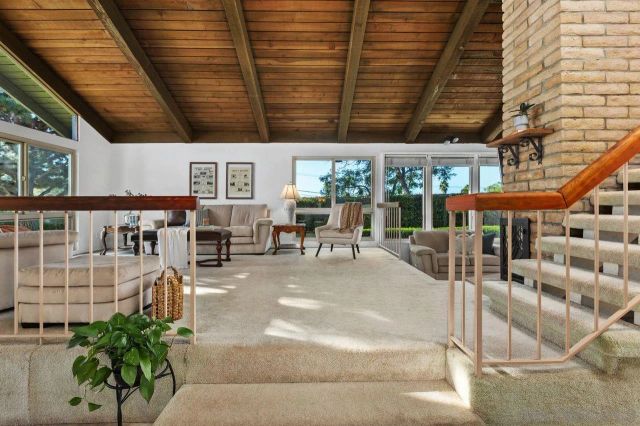 2006 Catalina Ave, Vista, CA 92084